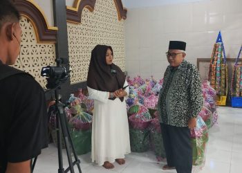 Maulid Nabi Mesjid At-Takwa,Ketua Takmirul mesjid ; Haji Suci Dengan kedermawanannya menjadi Donatur pelaksaanaan Walimah