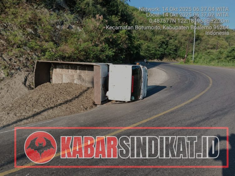 Kecelakaan Di ruas jalan trans Sulawesi Botumoito ; “Dumptruk Izusu ini milik anggota Polres Pohuwato”