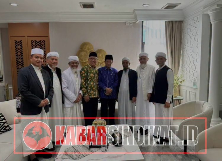 Gema Tabligh Akbar Indonesia Berdoa