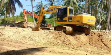 Para Pelaku Usaha Lokal Lakukan Normalisasi: Upaya Kolaboratif untuk Mengatasi Banjir Lumpur