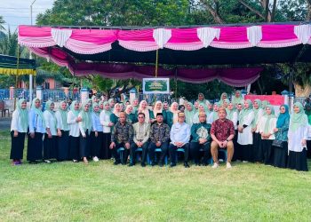 Ismet Mile Lantik Ketua Dasawisma Bone Raya, Tekankan Peran Penting Untuk Warga