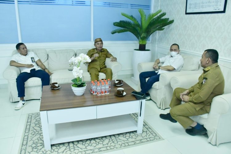 Perjuangan Pemerintah Kabupaten Pohuwato dalam mendorong pemerataan pembangunan infrastruktur, khususnya akses jalan dan jembatan, terus dilakukan